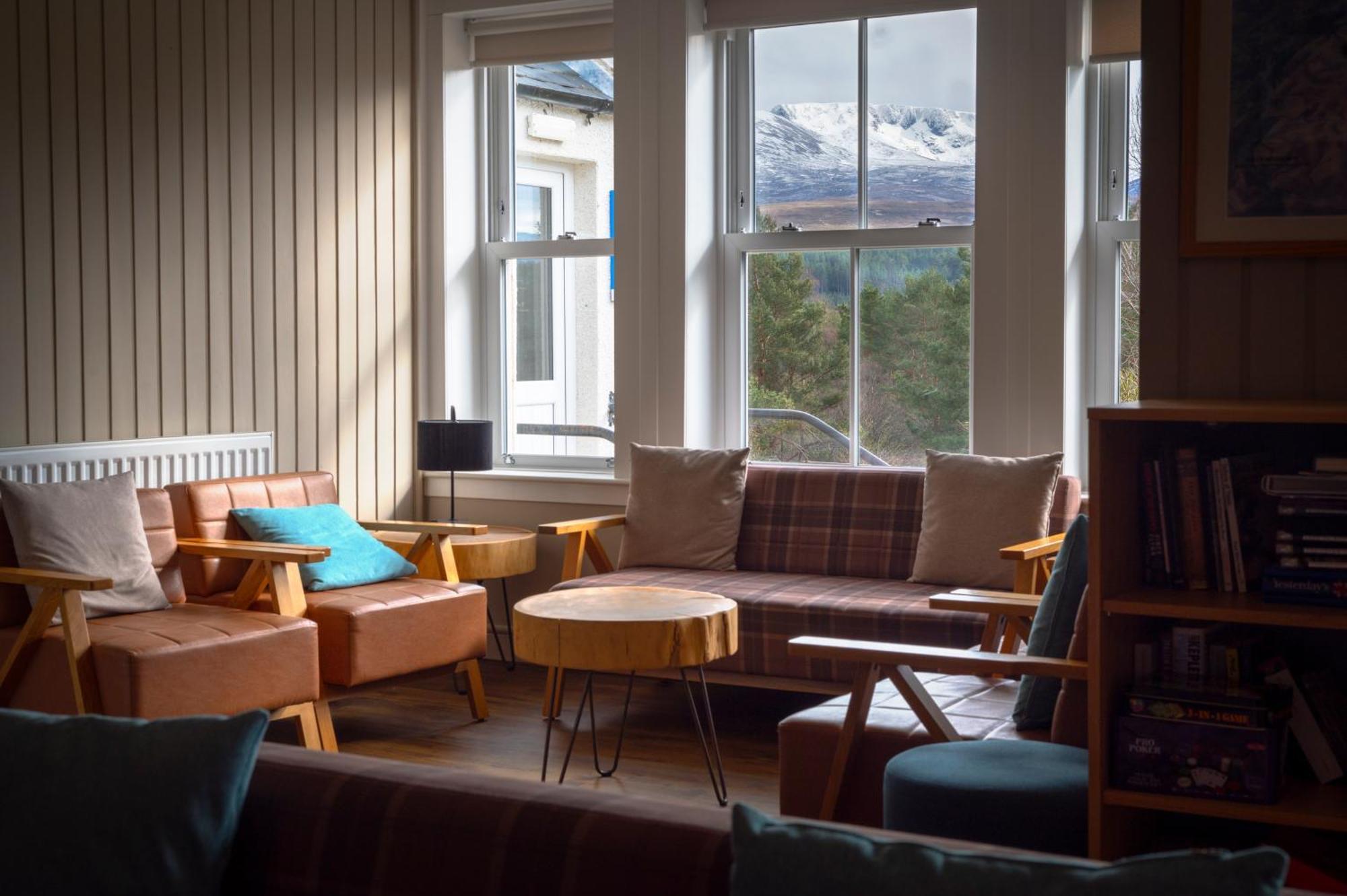 Cairngorm Lodge Youth Hostel Loch Morlich Exteriör bild