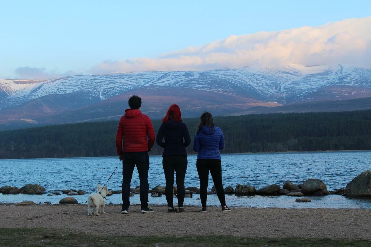 Cairngorm Lodge Youth Hostel Loch Morlich Exteriör bild